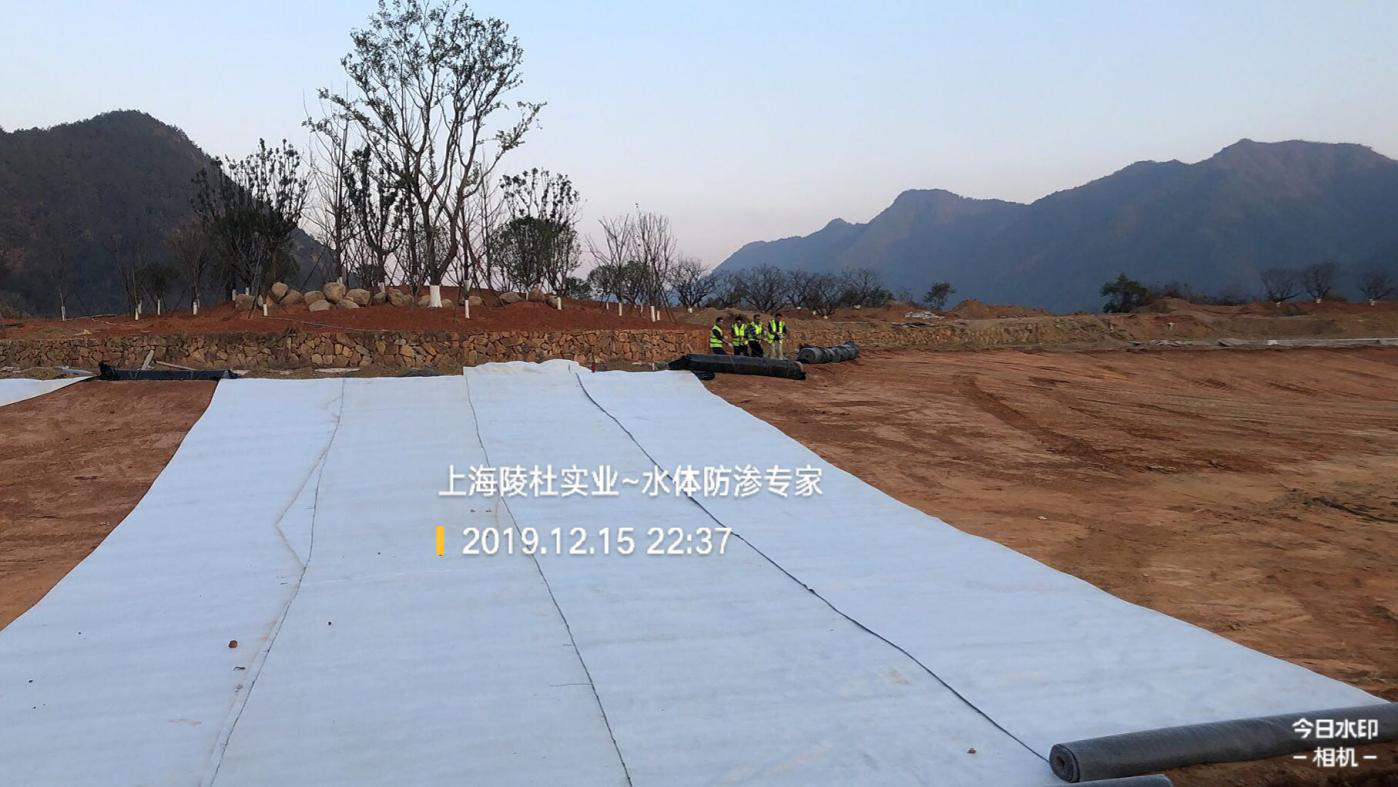 衢州双桥·水云间酒店配套湿地公园人工湖防渗重建(图3)